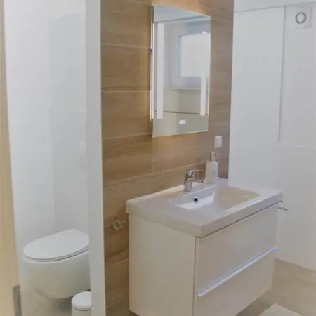 Stroebele Apartment *